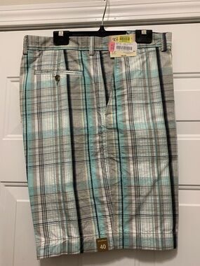 NWT Caribbean Men's 100% Cotton Flat Front Plaid Shorts in Aqua, Gray, White